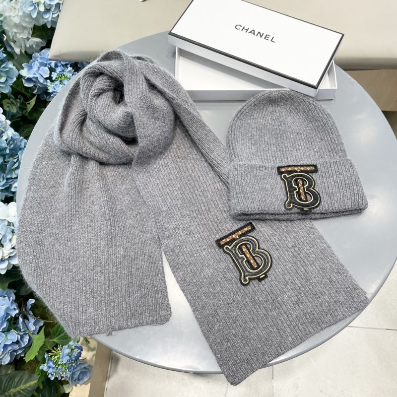 Burberry Caps Scarfs